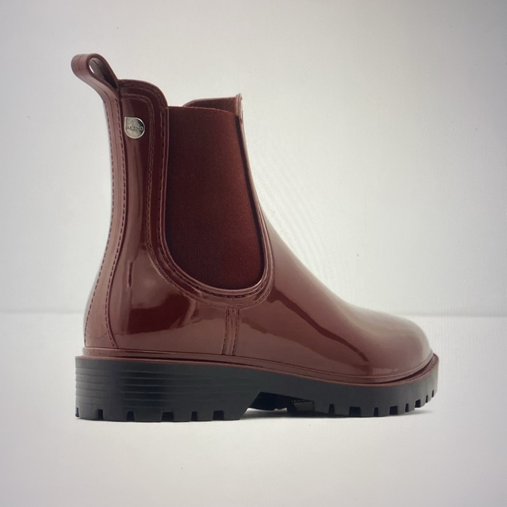 ALDO Burgundy Shiny Chelsea Rain Boots Waterproof Rubber Lug Sole EU 38 - Picture 5 of 16